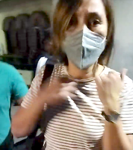 過去に不起訴となった事件の容疑で再び逮捕される人権活動家のアグネス・メシナさん=2月29日(カラパタン・カガヤンバレー地域支部のフェイスブックから)