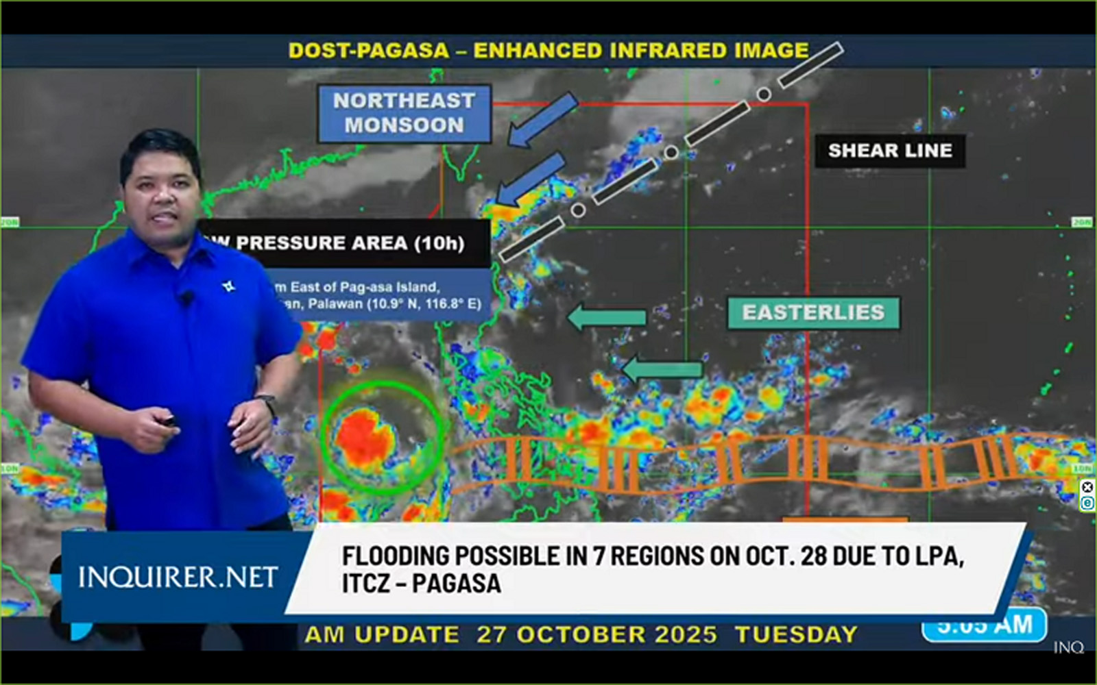 27日に低気圧発生について説明する比気象庁の職員=同庁